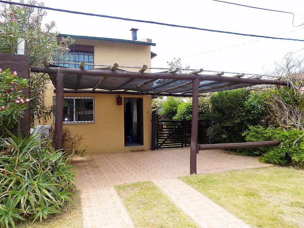 Al Sur Duplex Villa Piriapolis Bagian luar foto